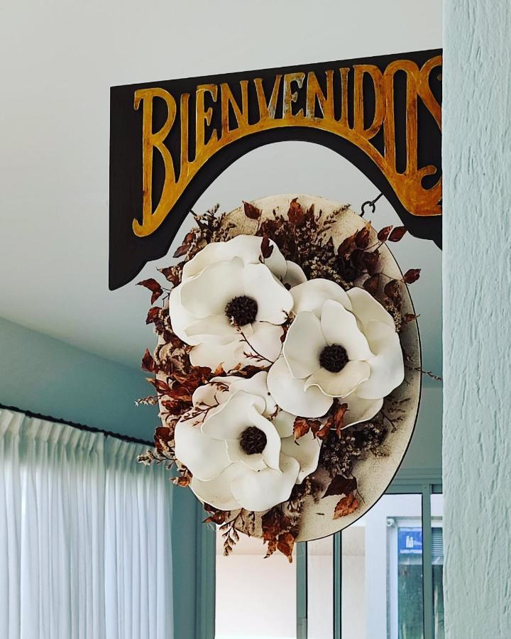 Hosteria Magnolia Villa Gesell Exteriör bild