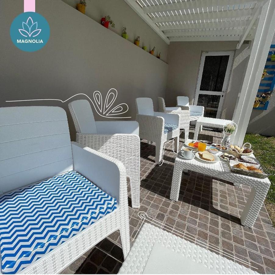 Hosteria Magnolia Villa Gesell Exteriör bild