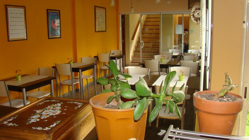 Hosteria Magnolia Villa Gesell Exteriör bild
